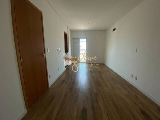 #202959 - Apartamento para Venda em Santos - SP - 1