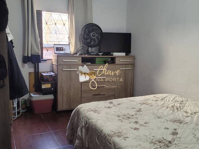 Casa para Venda em Embu das Artes - 4