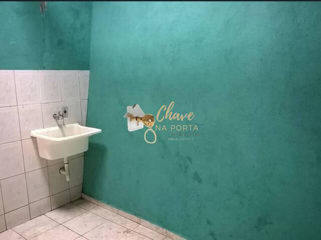 Casa para Venda em Taboão da Serra - 4