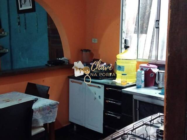 Casa para Venda em Embu das Artes - 4