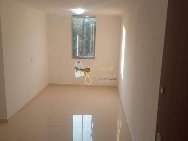 Venda em Conjunto Residencial José Bonifácio - São Paulo