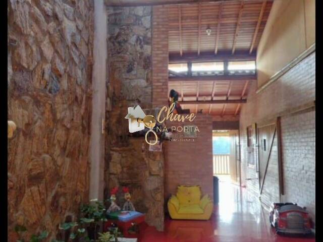 Casa para Venda em São Roque - 4