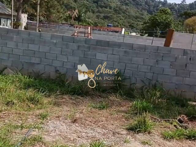 Terreno para Venda em Embu-Guaçu - 4
