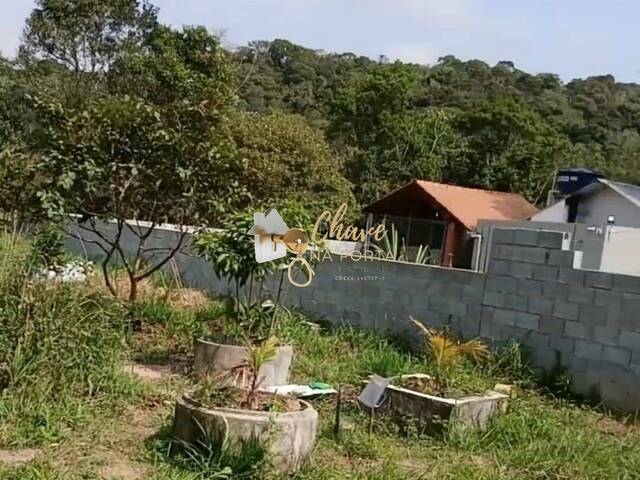 Terreno para Venda em Embu-Guaçu - 5