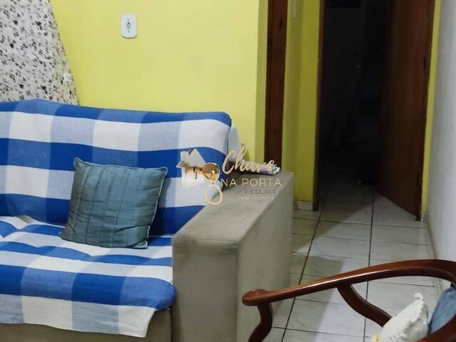 Casa para Venda em Embu das Artes - 2