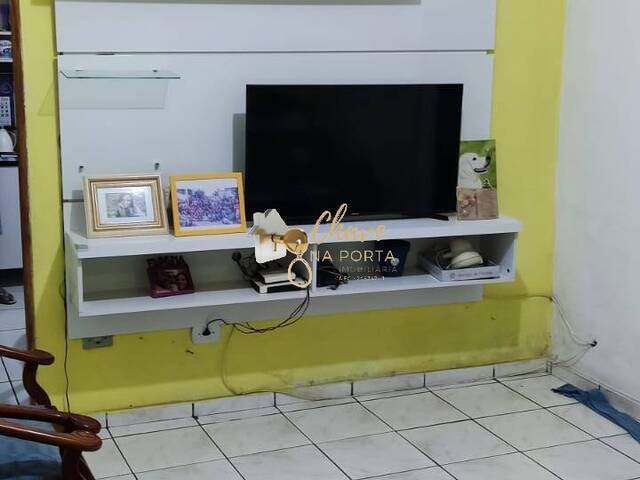 Casa para Venda em Embu das Artes - 3