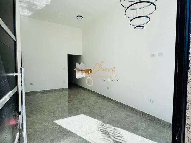 Casa para Venda em Itanhaém - 3