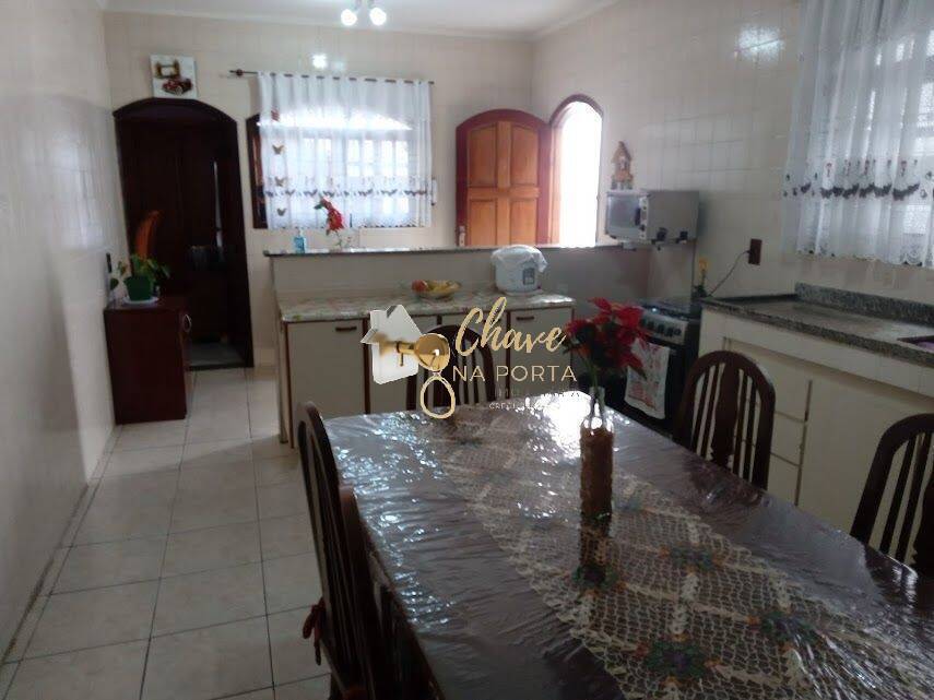 Casa, 3 quartos, 165 m² - Foto 3