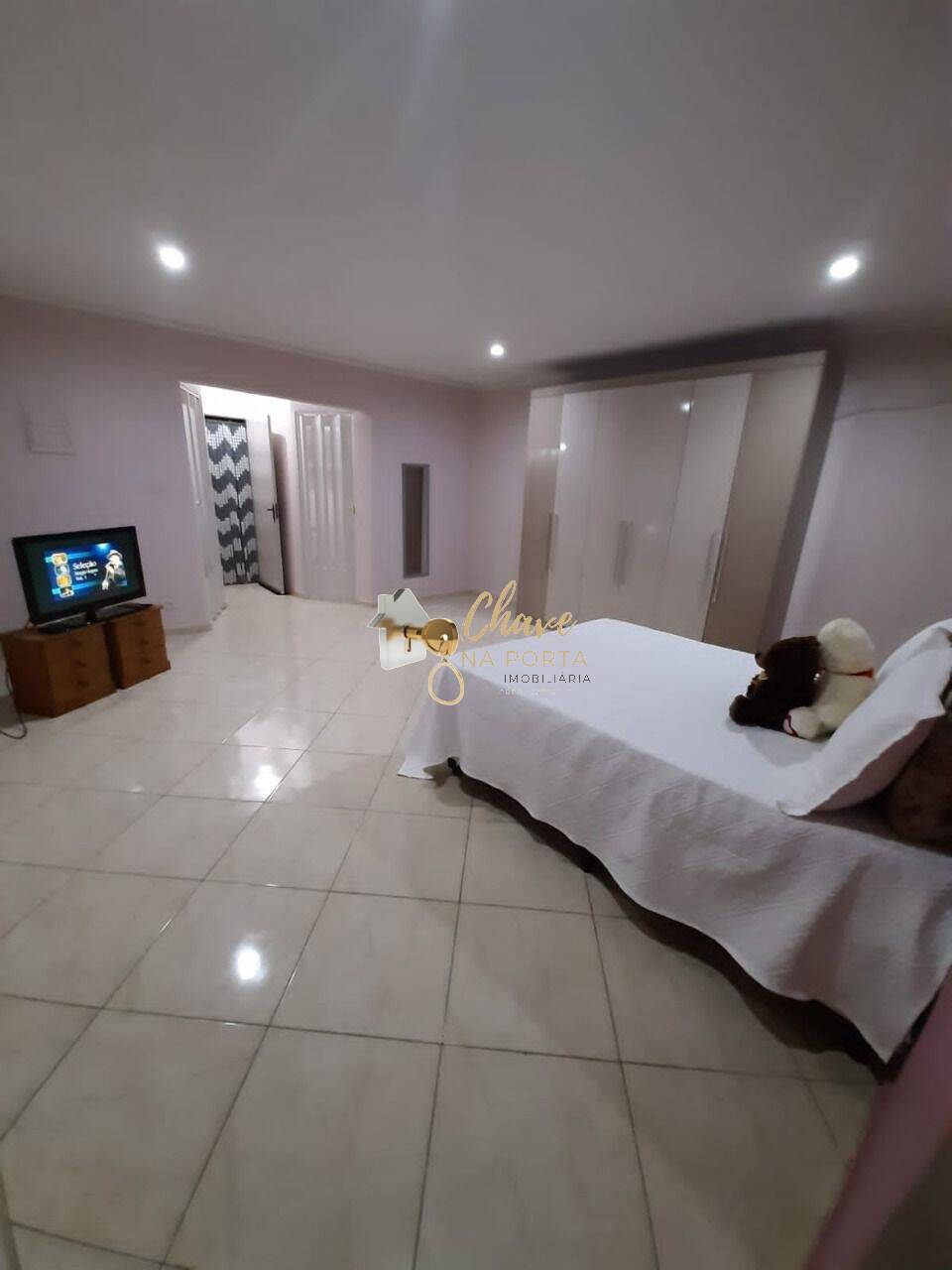 Casa, 4 quartos, 300 m² - Foto 4