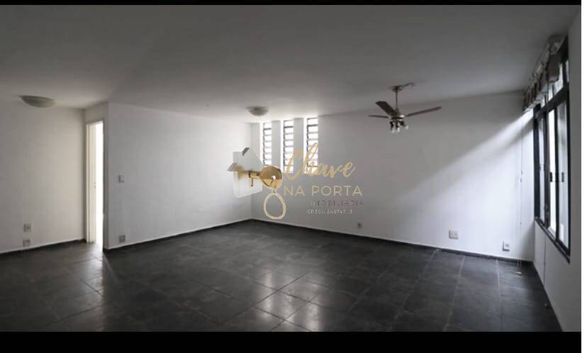 Casa, 3 quartos, 198 m² - Foto 2