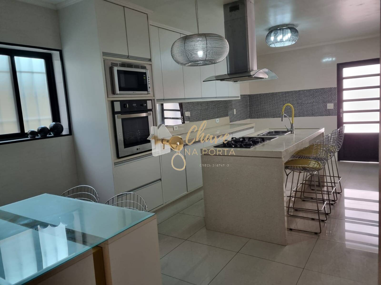 Sobrado, 3 quartos, 392 m² - Foto 3