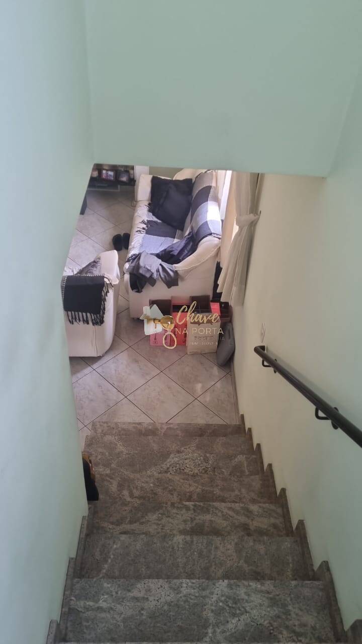 Casa, 4 quartos, 264 m² - Foto 3