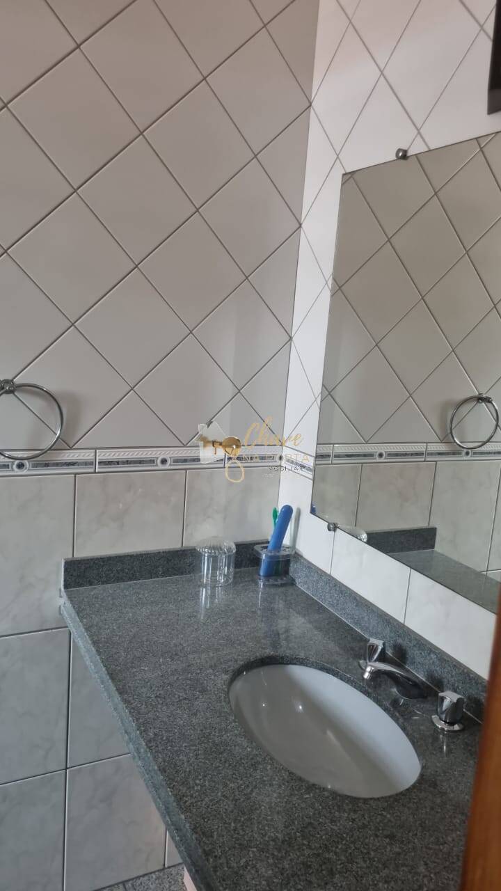 Casa, 4 quartos, 264 m² - Foto 9