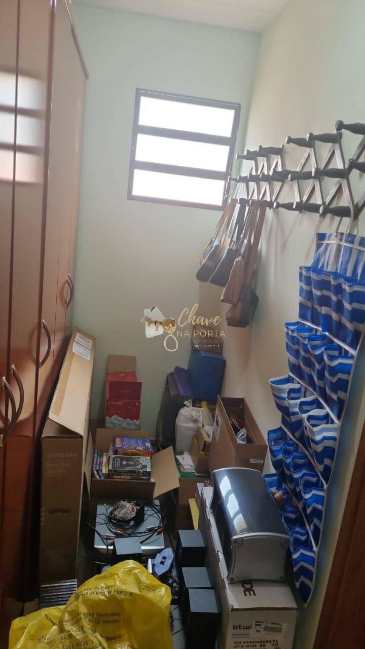 Casa, 4 quartos, 264 m² - Foto 8