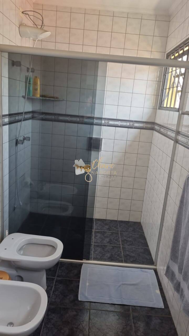 Casa, 4 quartos, 264 m² - Foto 17