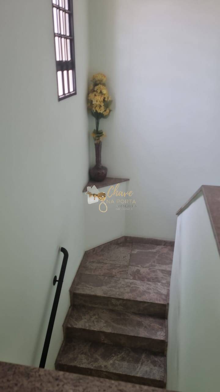 Casa, 4 quartos, 264 m² - Foto 20