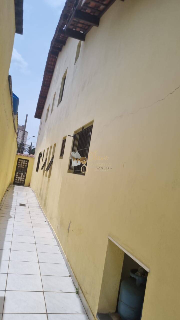 Casa, 4 quartos, 264 m² - Foto 26