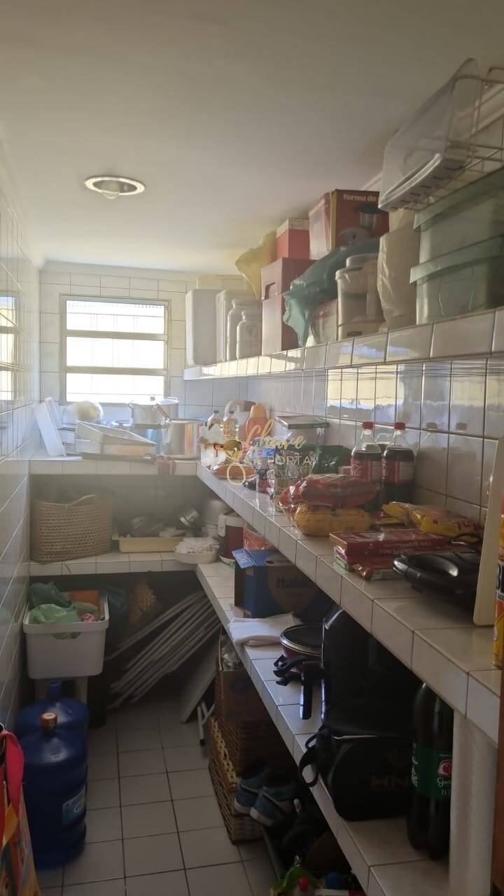 Casa, 4 quartos, 264 m² - Foto 29