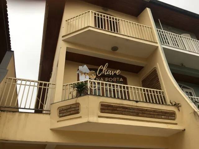 Casa, 3 quartos, 180 m² - Foto 1