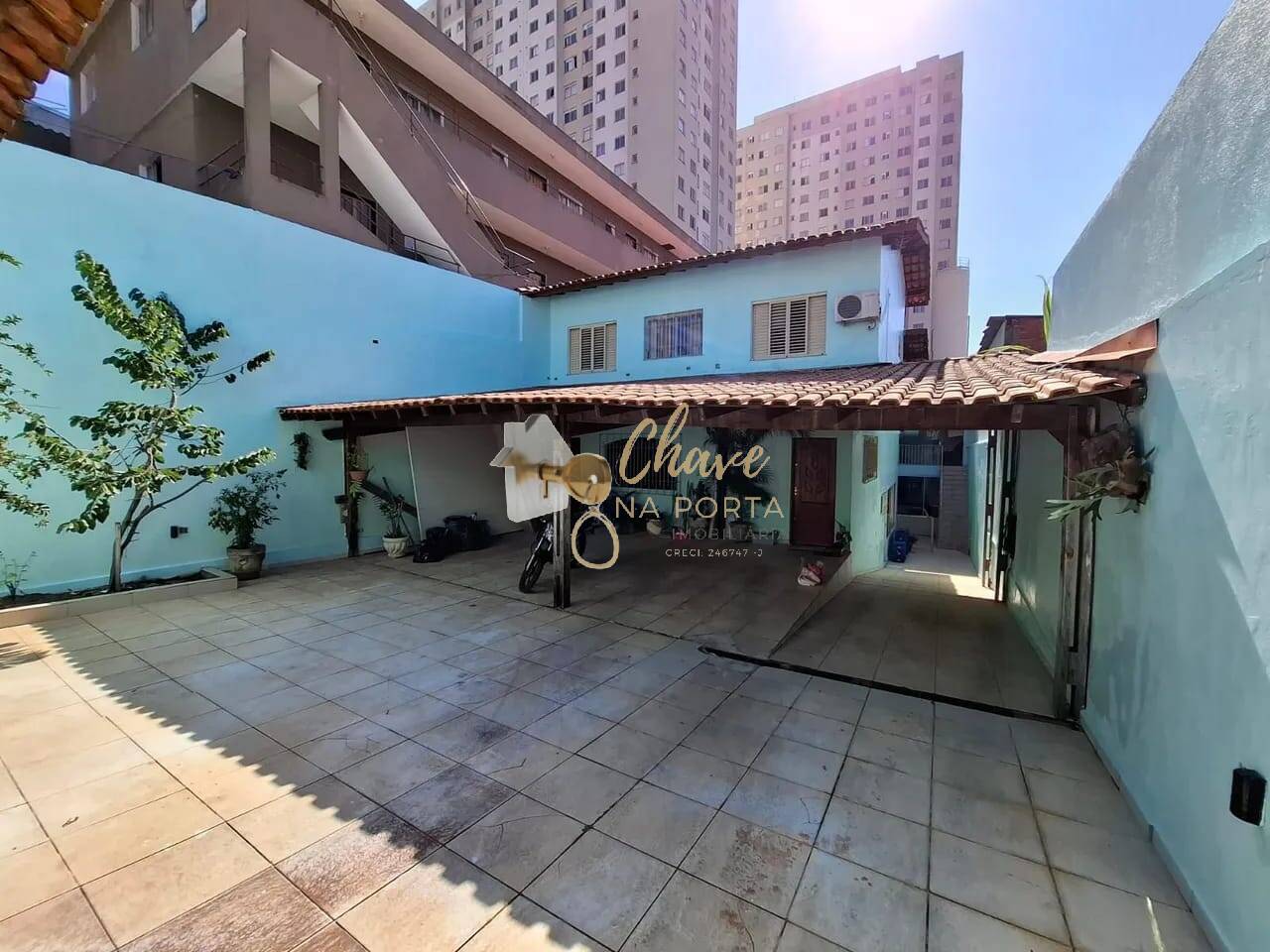 Sobrado, 4 quartos, 310 m² - Foto 1