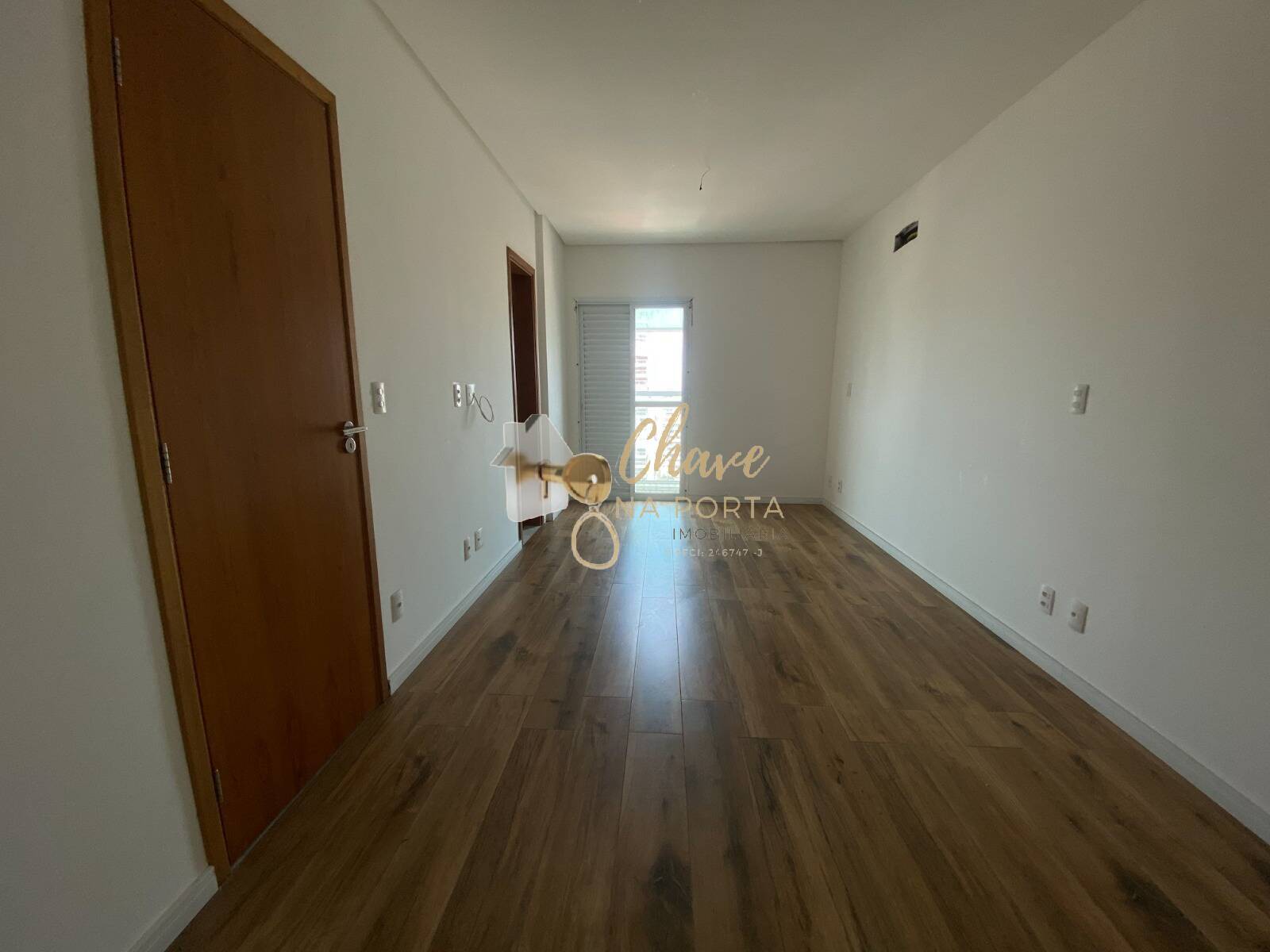 Apartamento, 1 quarto, 105 m² - Foto 1