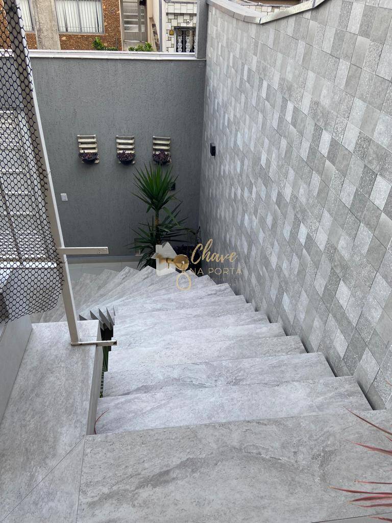 Casa, 3 quartos, 220 m² - Foto 2