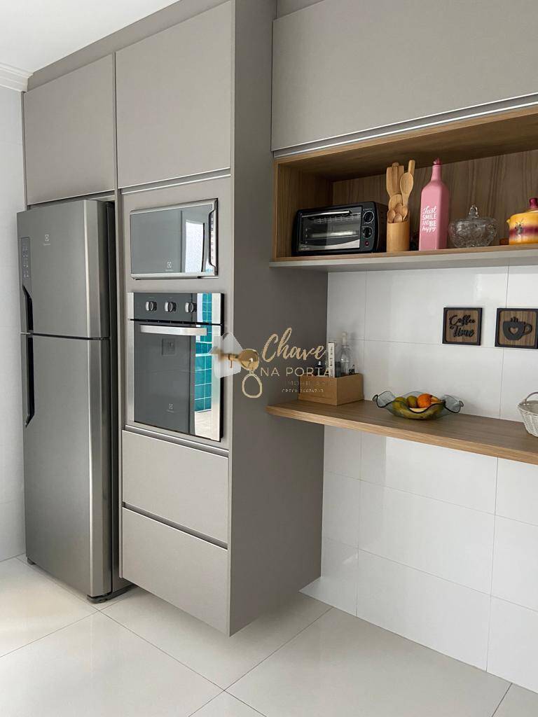 Casa, 3 quartos, 220 m² - Foto 10