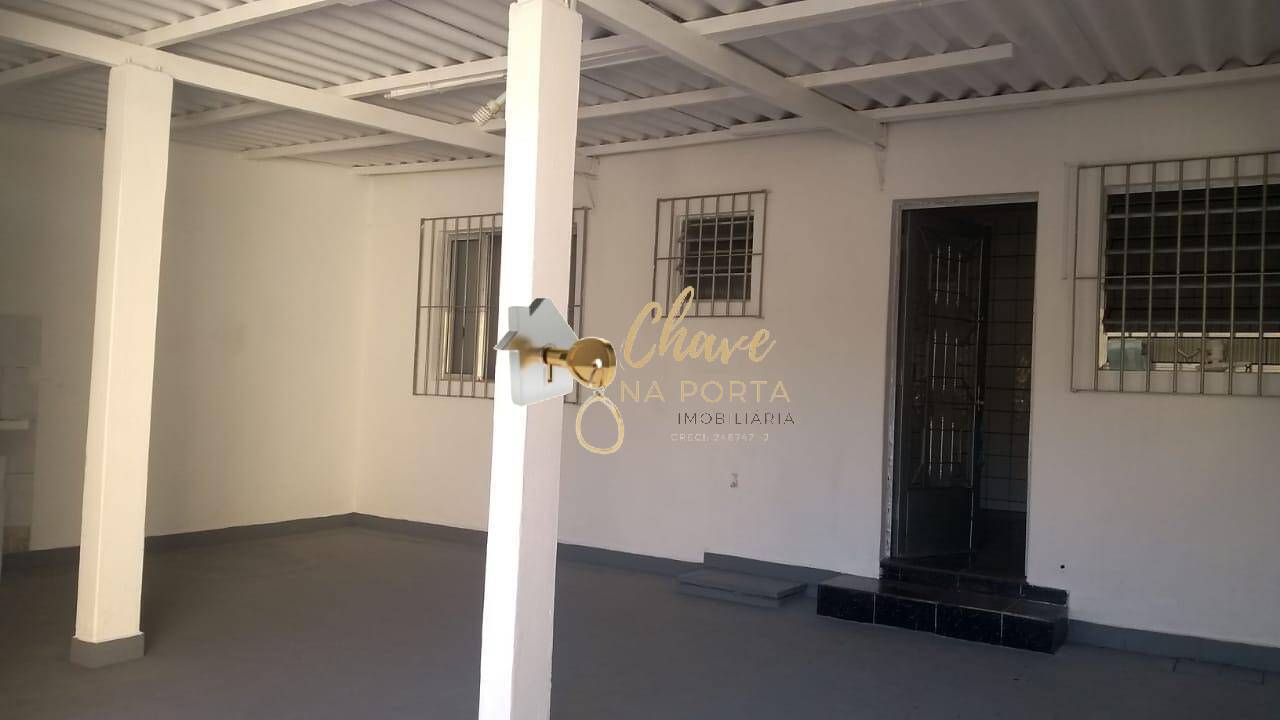 Casa, 4 quartos, 250 m² - Foto 4