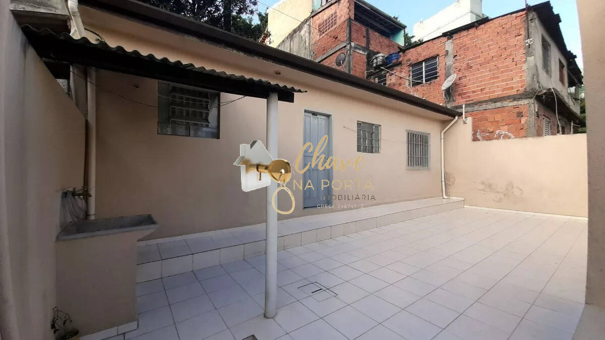 Casa, 4 quartos, 250 m² - Foto 11