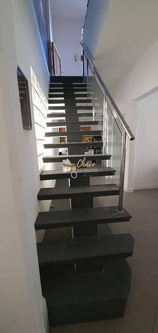 Apartamento, 3 quartos, 180 m² - Foto 2