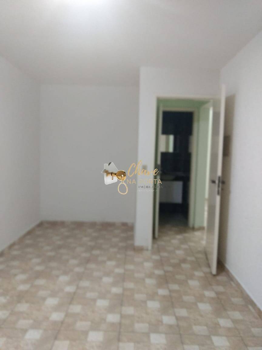 Casa, 6 quartos, 225 m² - Foto 8