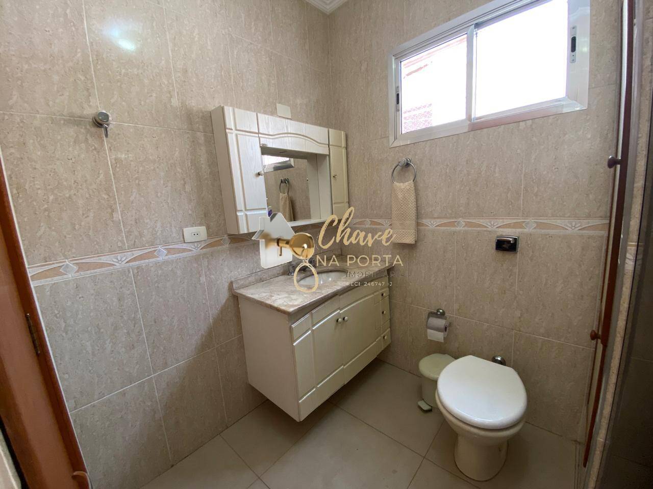 Casa, 3 quartos, 241 m² - Foto 9