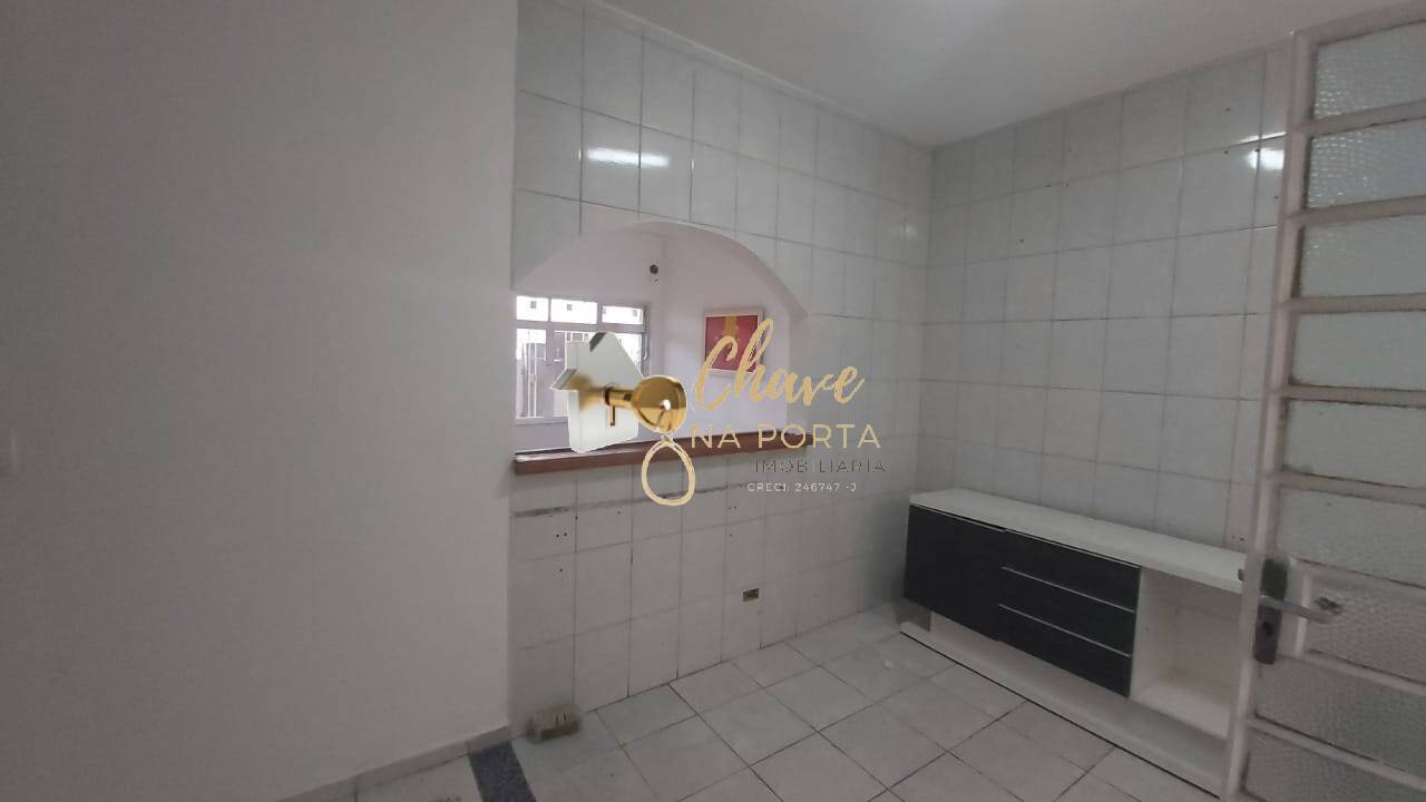 Casa, 3 quartos, 200 m² - Foto 9