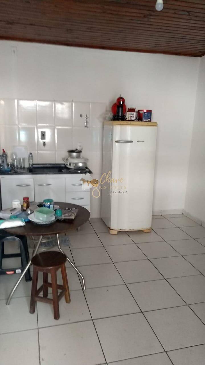 Casa, 4 quartos, 250 m² - Foto 14