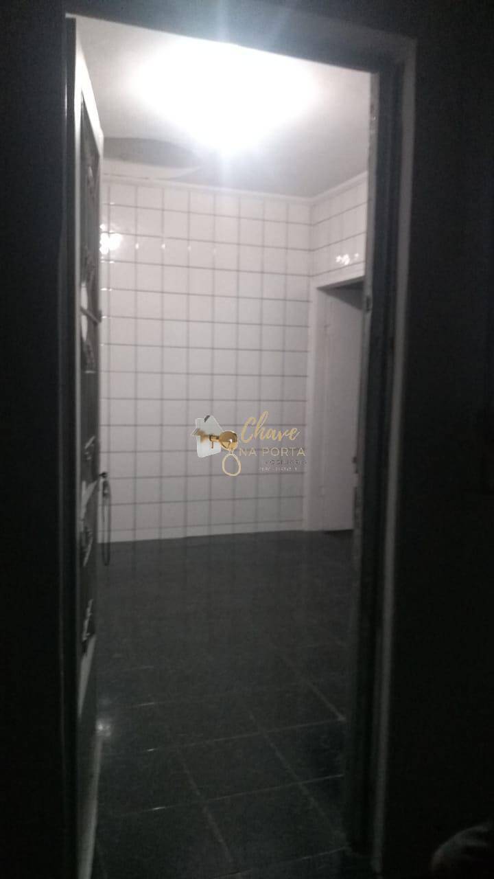 Casa, 4 quartos, 250 m² - Foto 19
