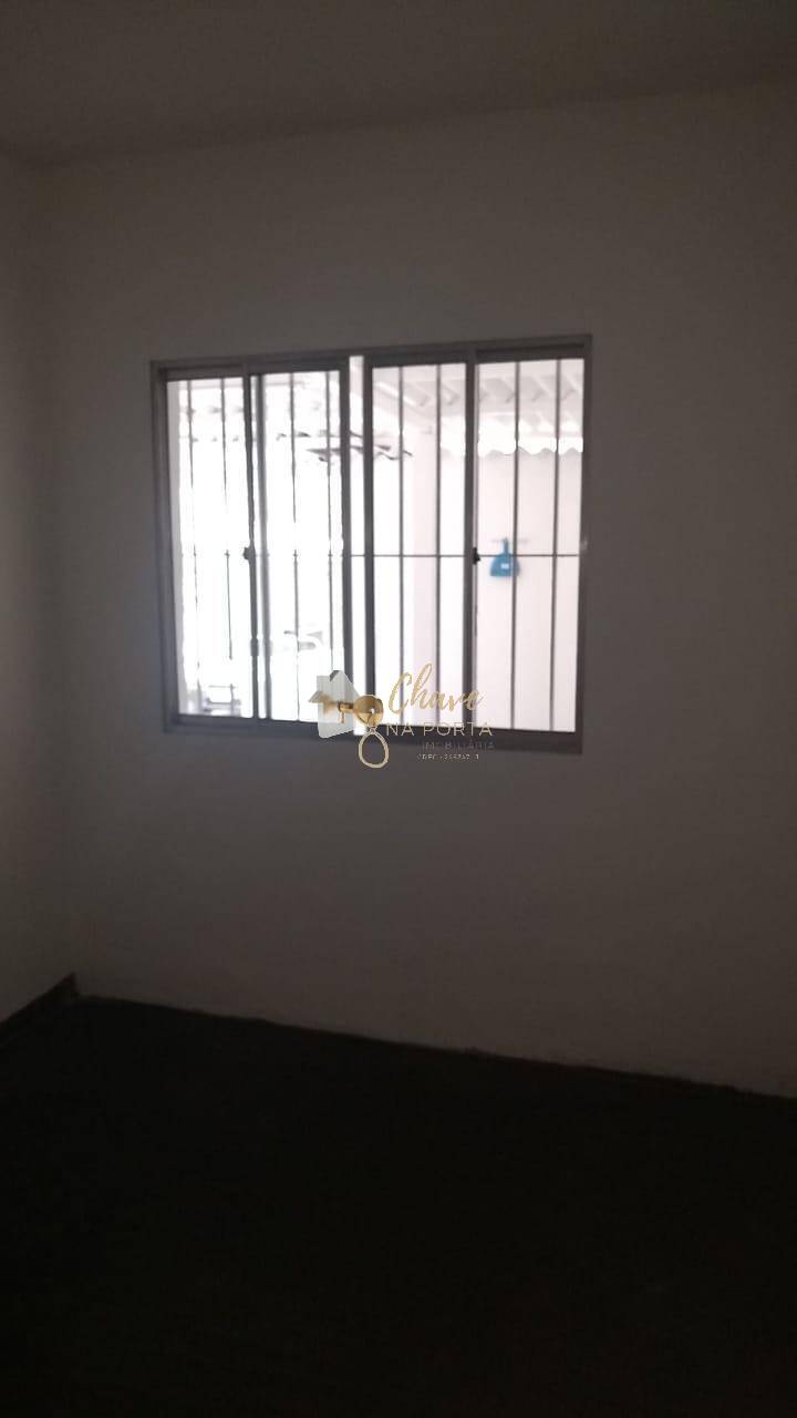 Casa, 4 quartos, 250 m² - Foto 12