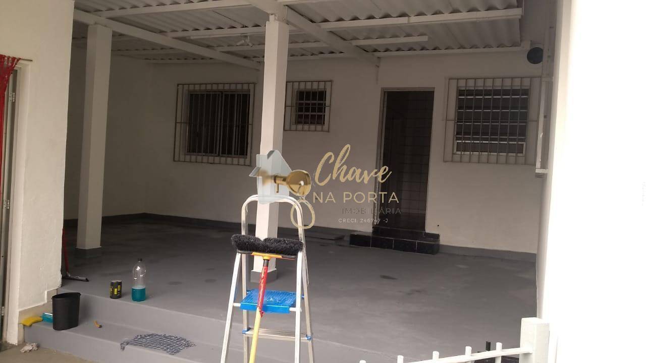 Casa, 4 quartos, 250 m² - Foto 4