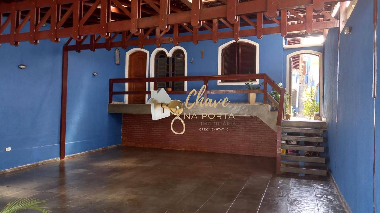 Casa, 4 quartos, 196 m² - Foto 2