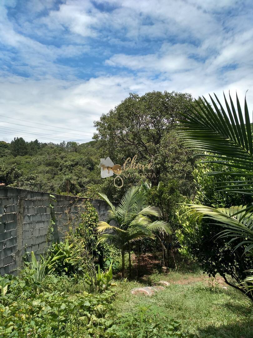 Chácara, 2 quartos, 1187 m² - Foto 2