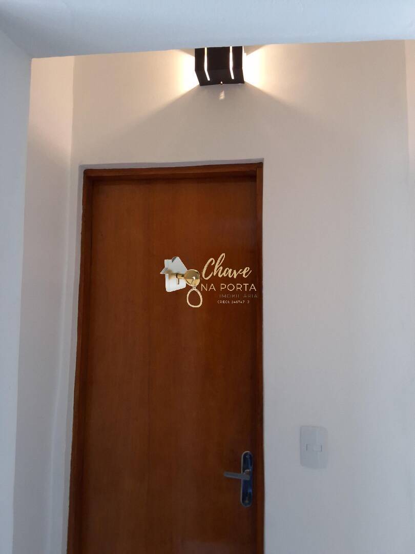 Casa, 3 quartos, 250 m² - Foto 11