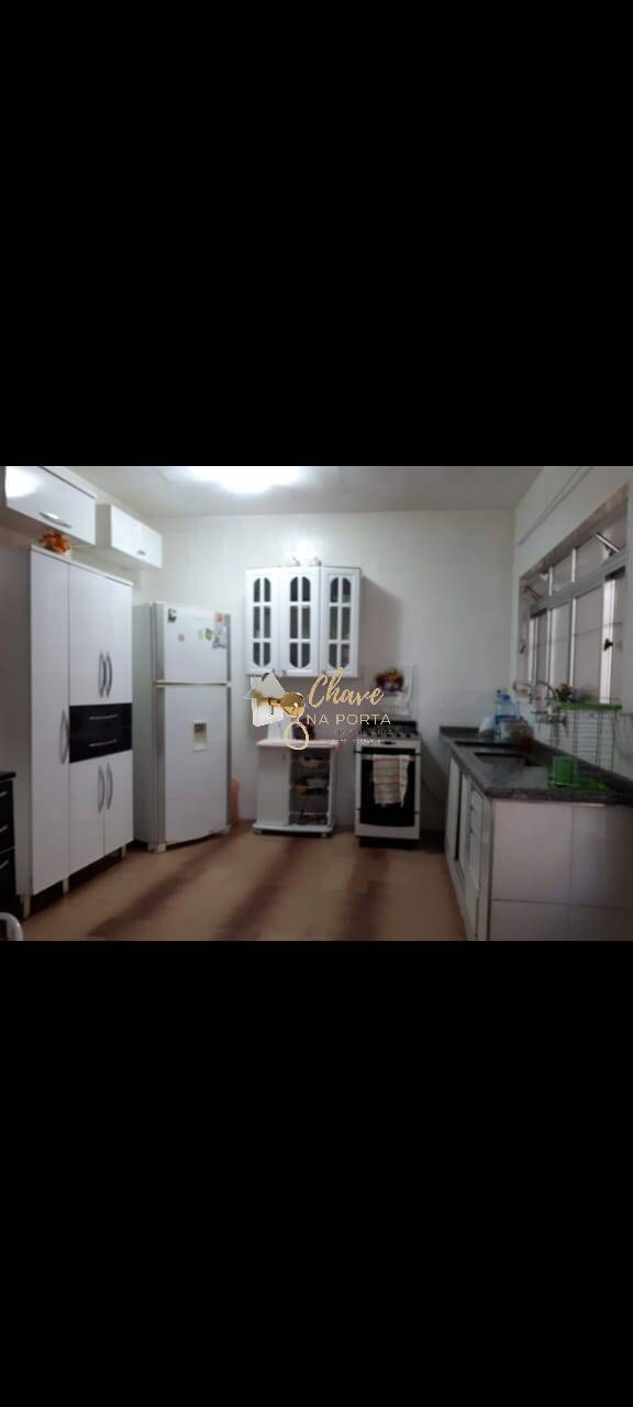 Casa, 2 quartos, 225 m² - Foto 7