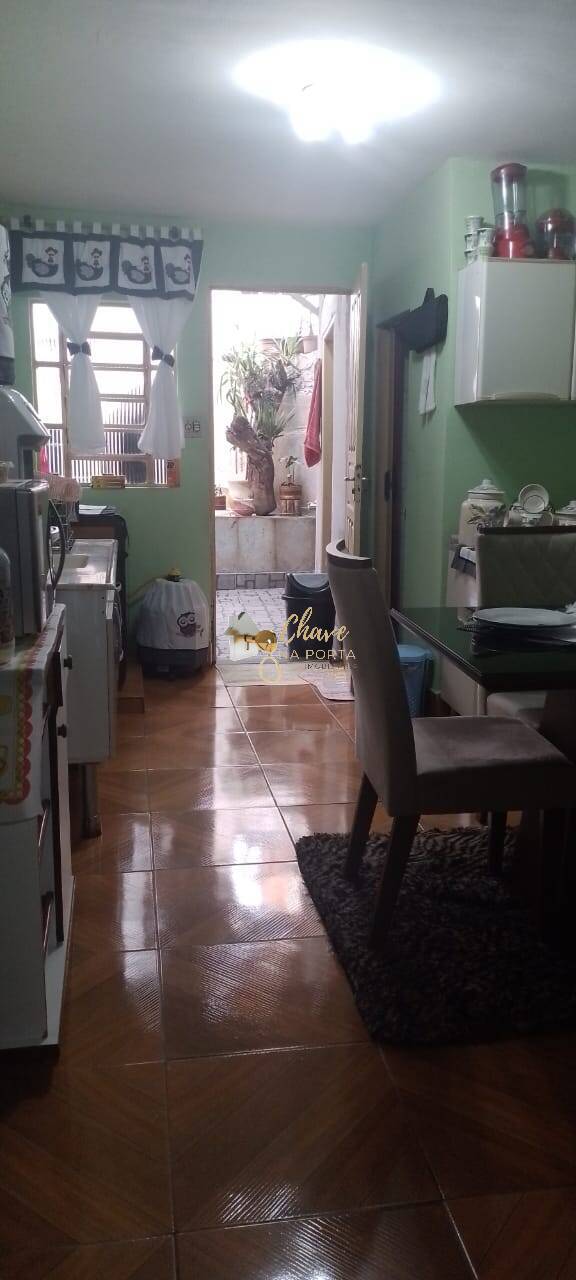 Casa, 4 quartos, 170 m² - Foto 4