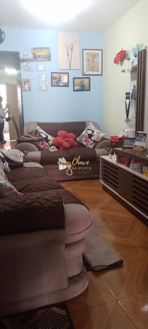 Casa, 4 quartos, 170 m² - Foto 1