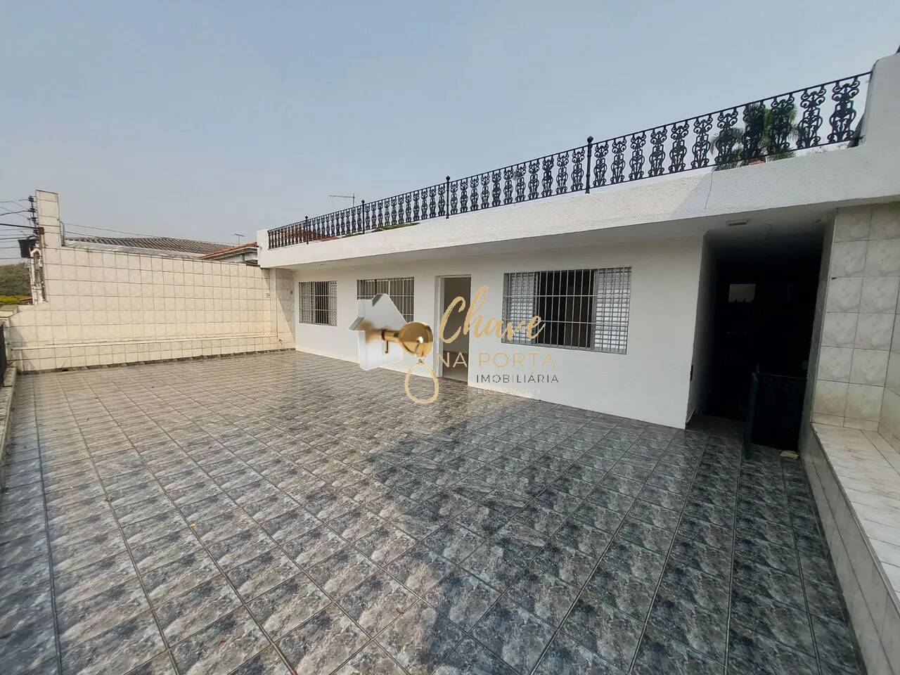 Casa, 6 quartos, 252 m² - Foto 1