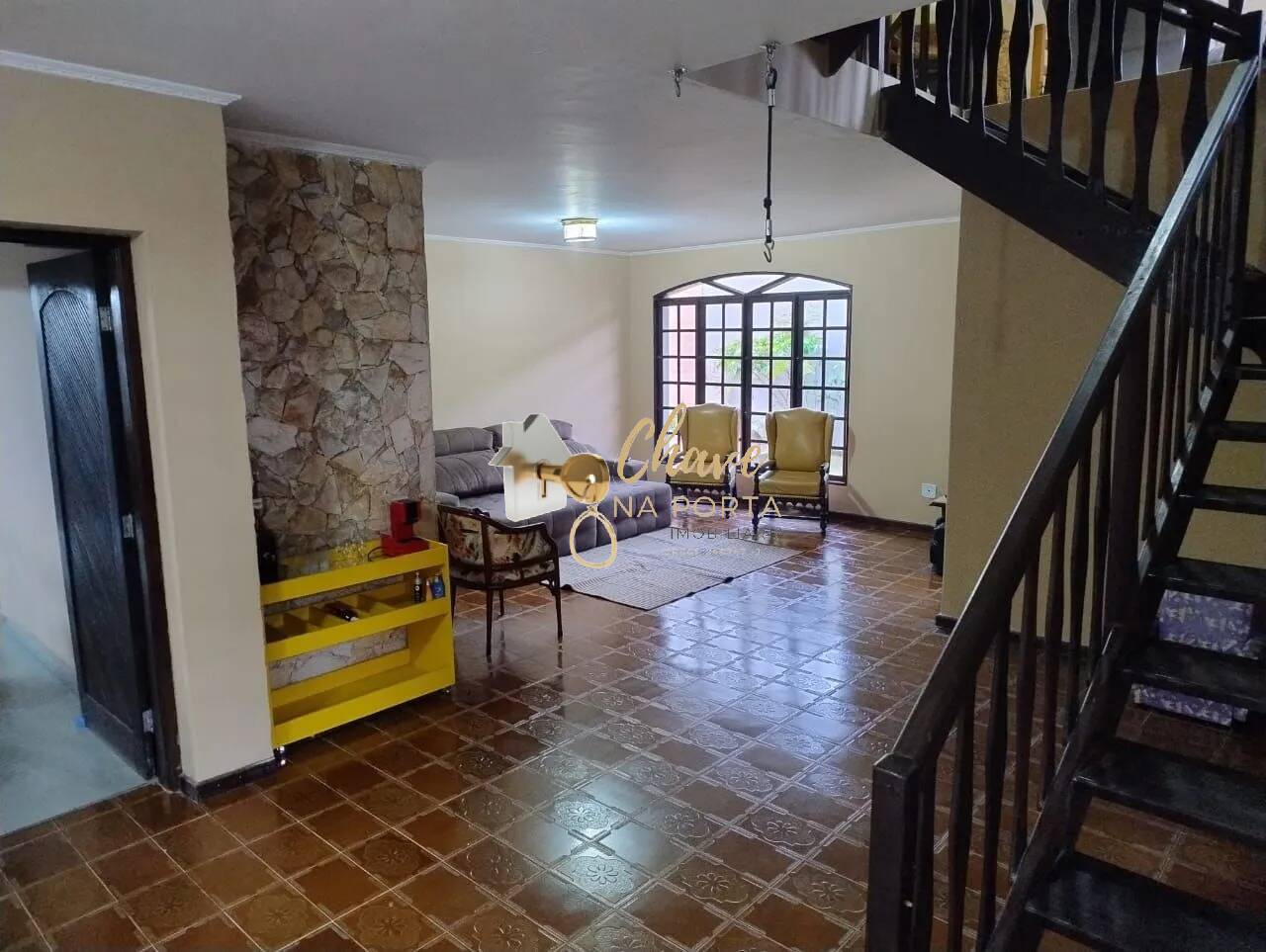 Casa, 3 quartos, 600 m² - Foto 4