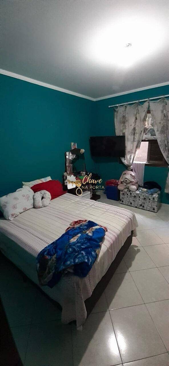 Casa, 4 quartos, 250 m² - Foto 9