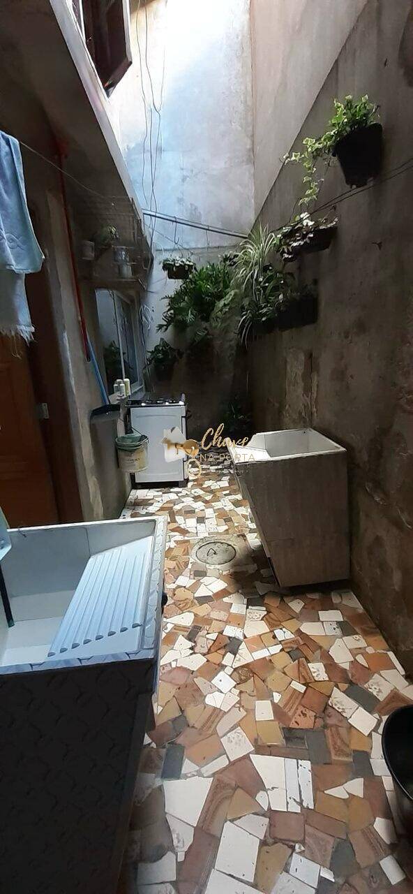 Casa, 4 quartos, 250 m² - Foto 13