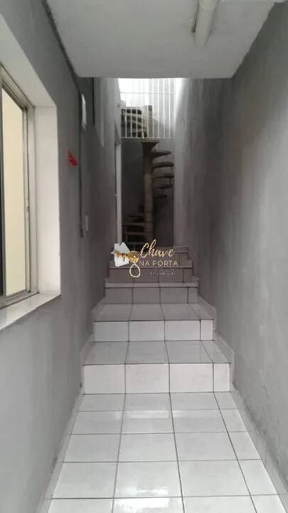 Casa, 3 quartos, 242 m² - Foto 3