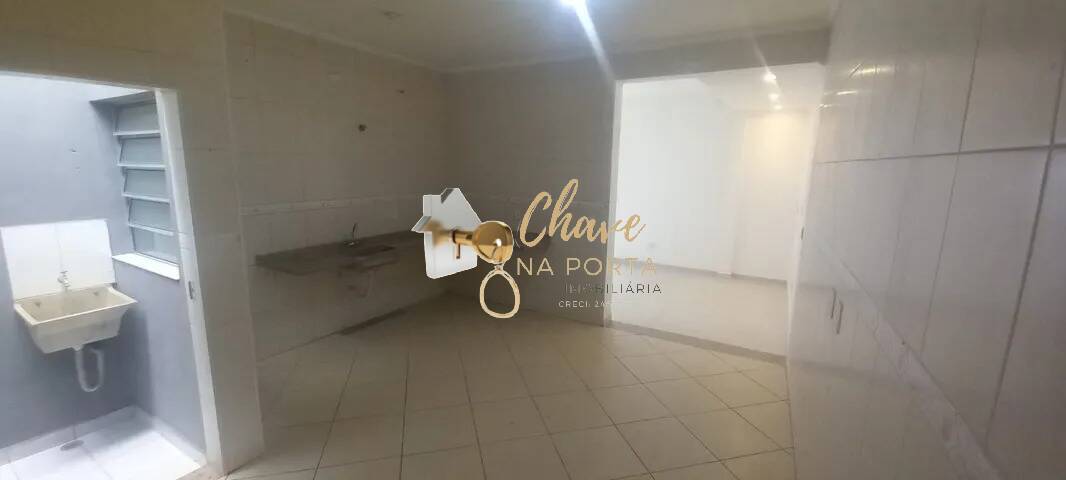 Casa, 3 quartos, 242 m² - Foto 7