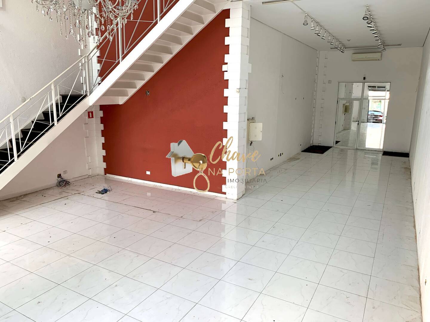 Loja-Salão, 230 m² - Foto 1